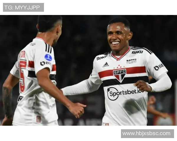 巴竟技与帕梅拉斯激战正酣谁能在这场对决中笑到最后